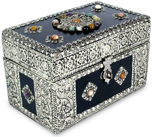 The Masterpiece Illustration - Jewelry Box